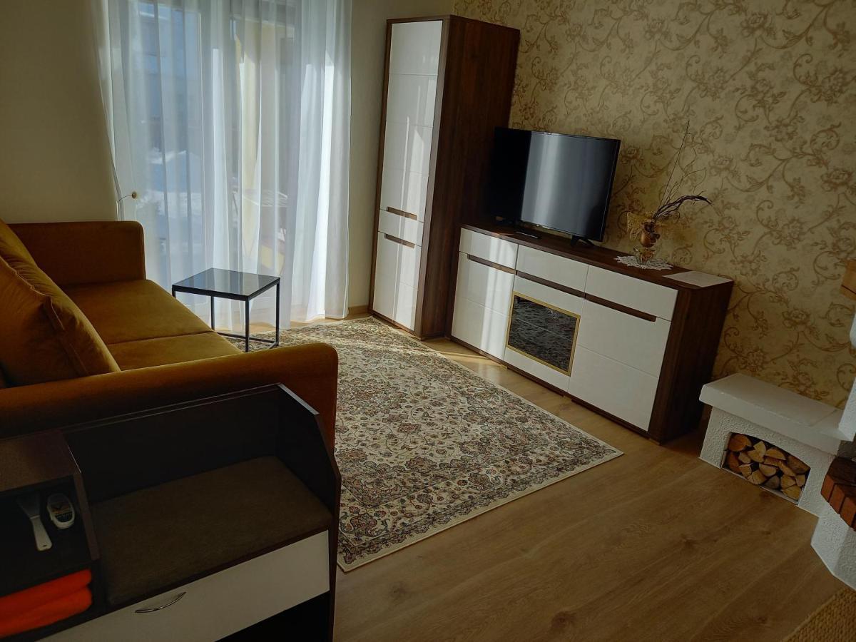 Paernu Posti Apartment Buitenkant foto