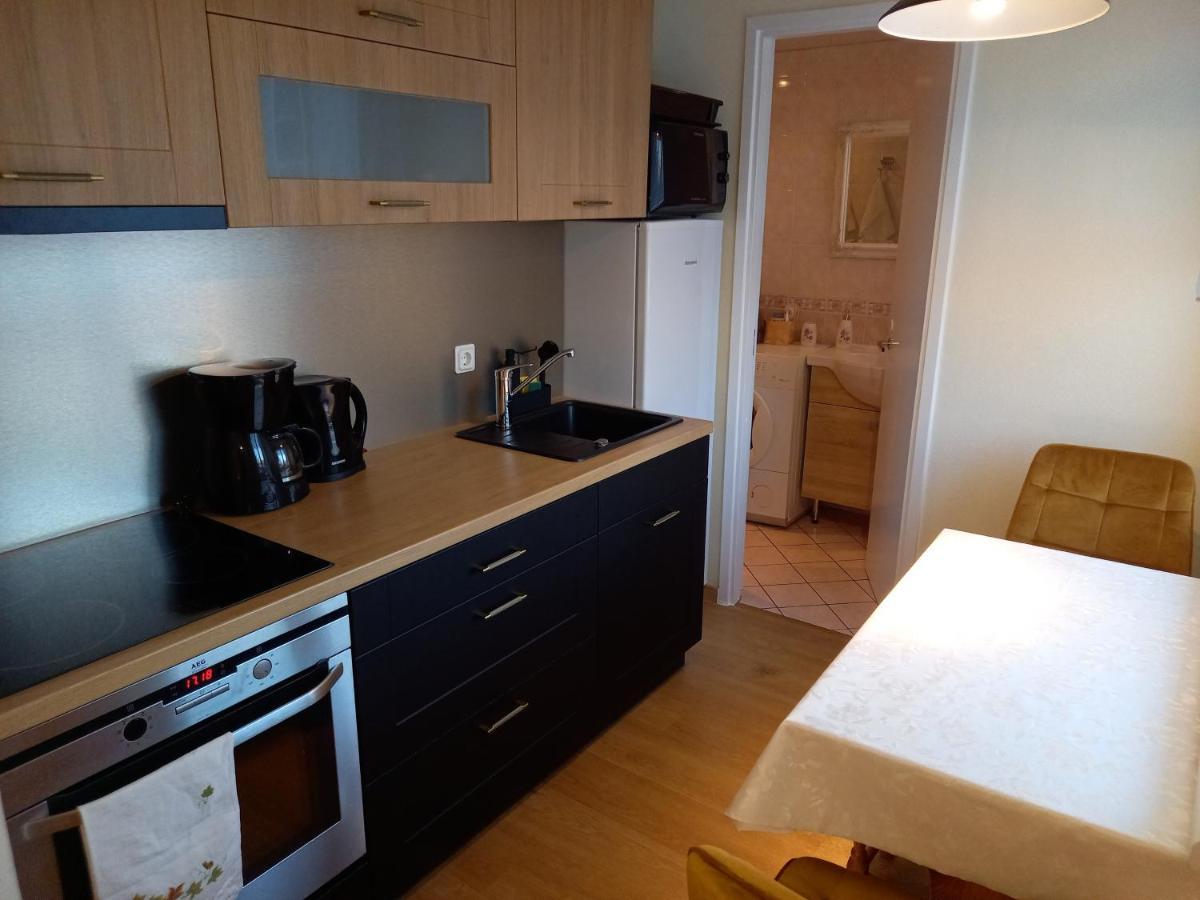 Paernu Posti Apartment Buitenkant foto